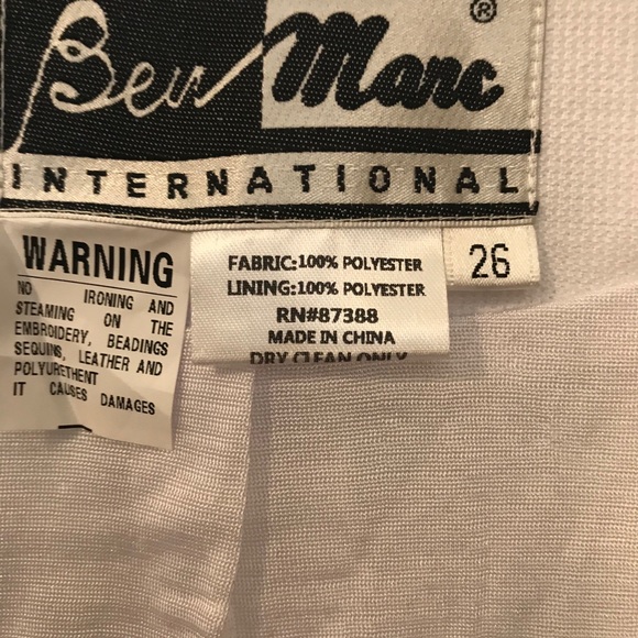 Ben Marc 48306 White 2PC Knit Skirt Set - Picture 4 of 5